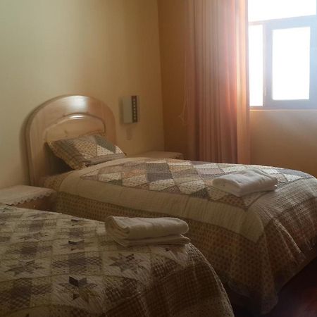 Morales Guest House Уарас Номер фото