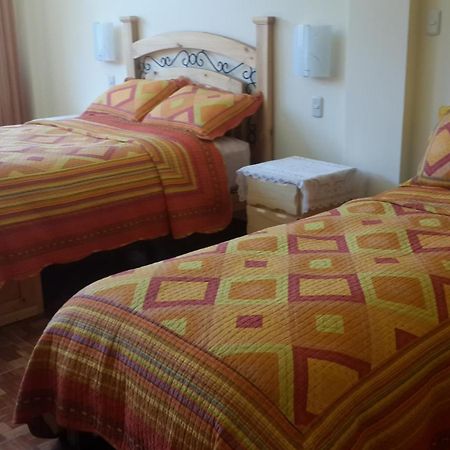 Morales Guest House Уарас Номер фото