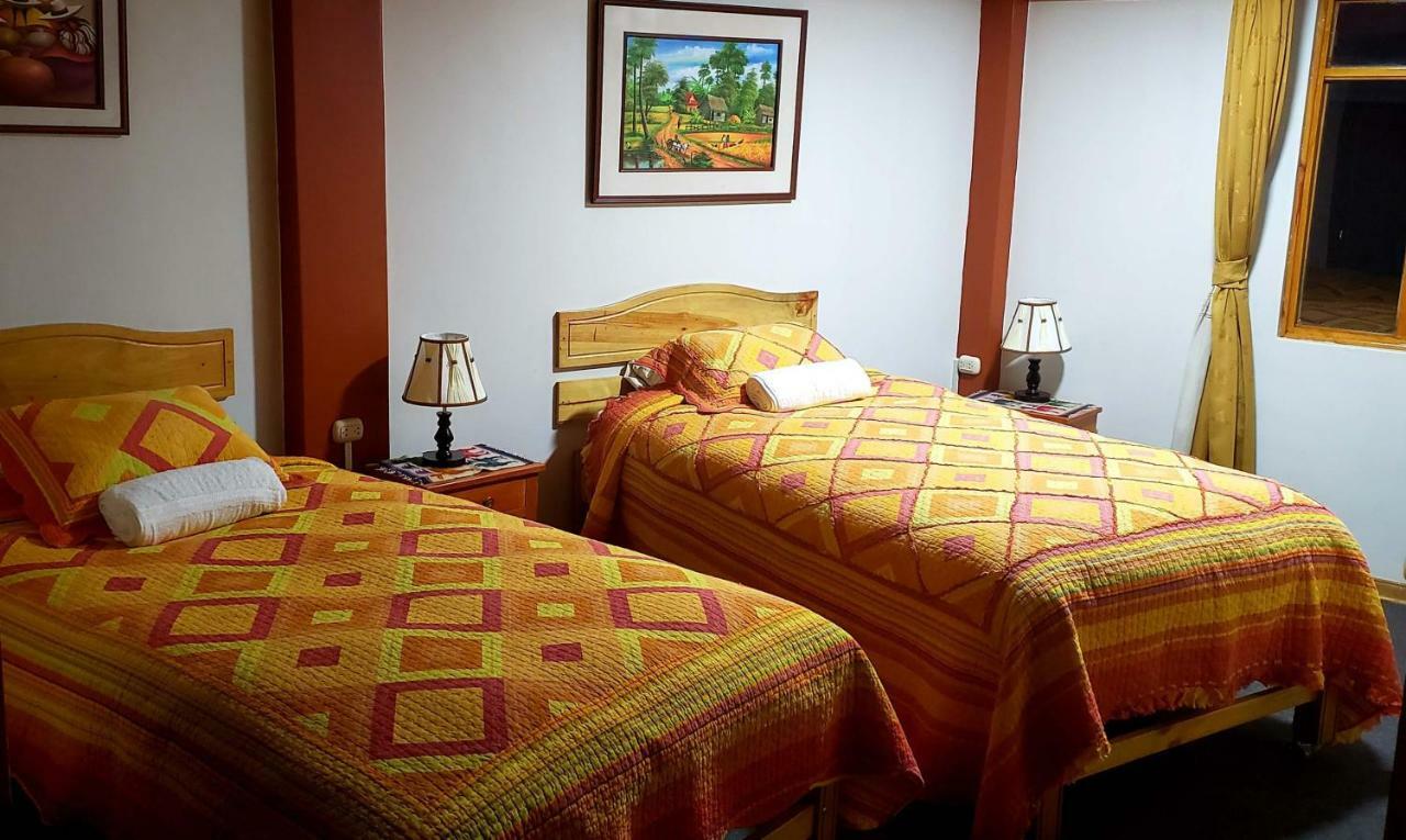 Morales Guest House Уарас Екстер'єр фото