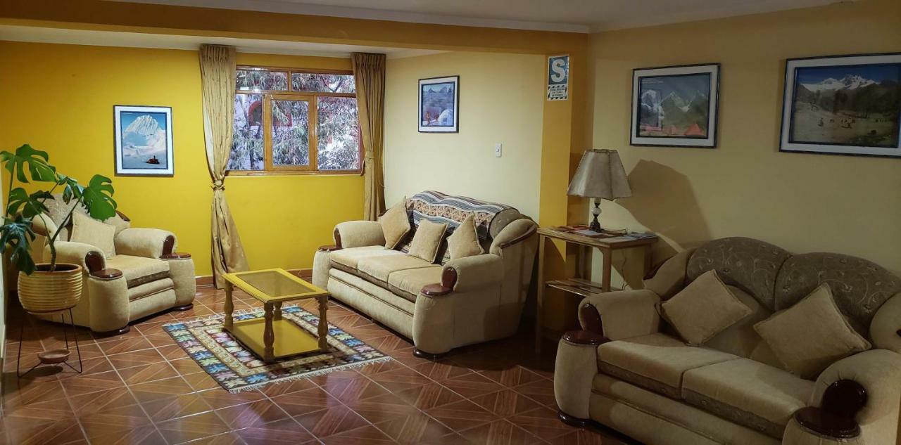Morales Guest House Уарас Екстер'єр фото